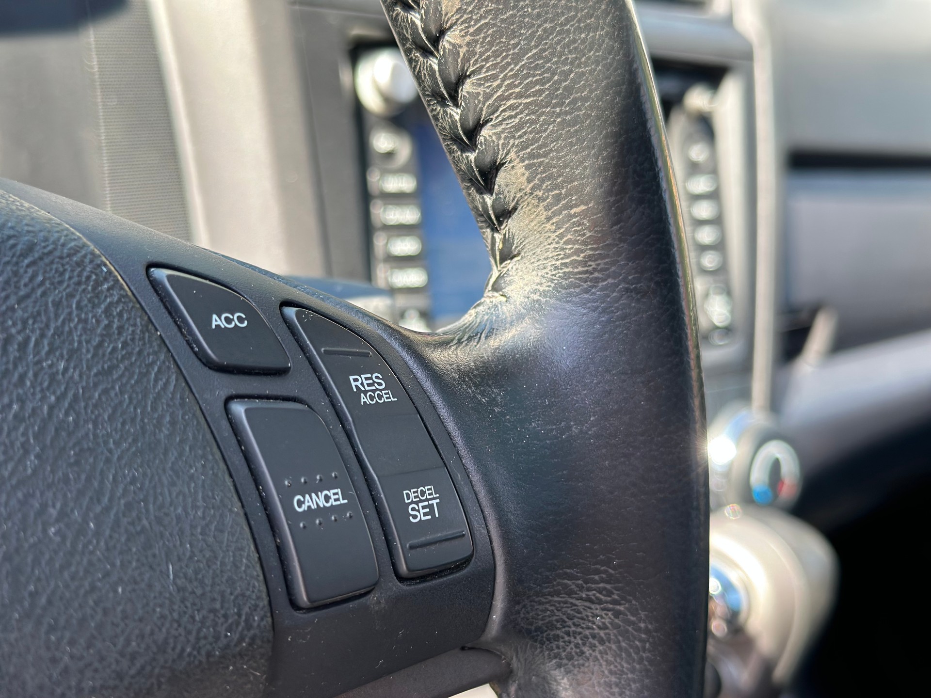 HONDA CR-V 2.0 4WD Executive-image-25