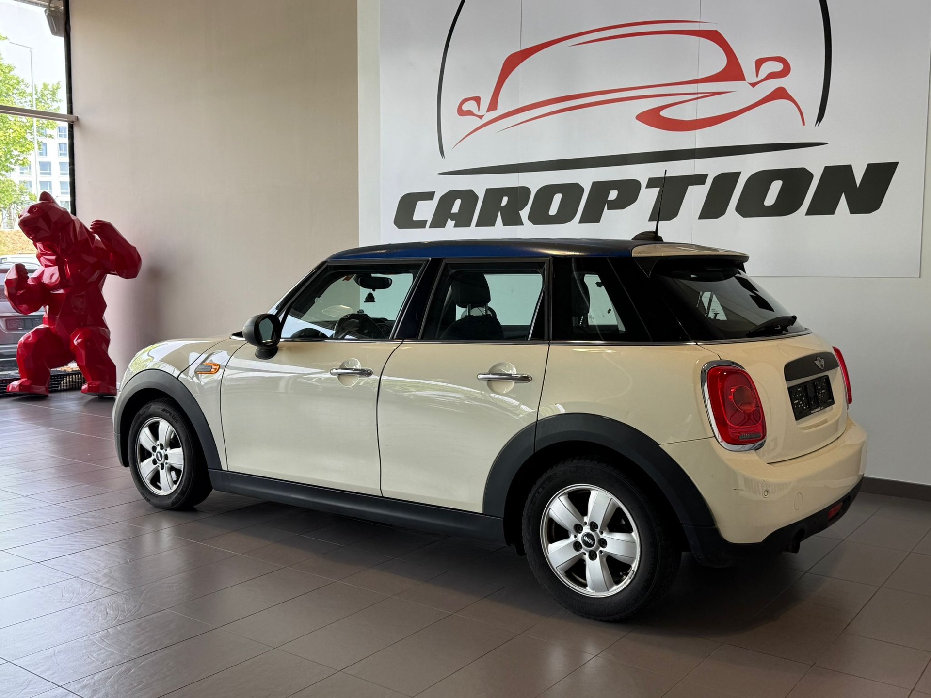 MINI One Steptronic-image-7