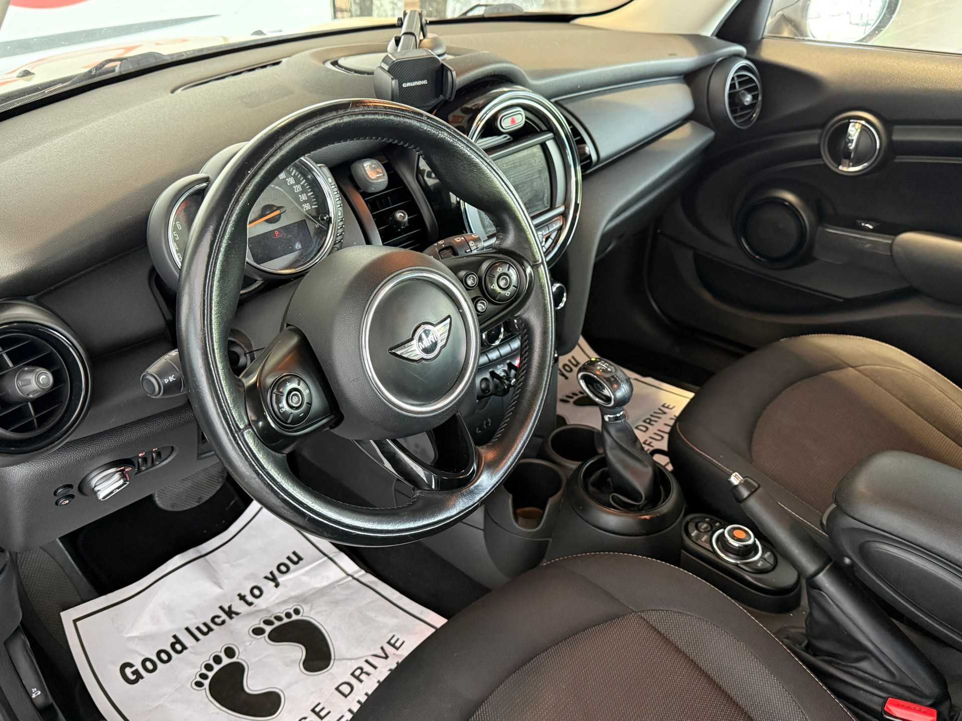 MINI One Steptronic-image-12