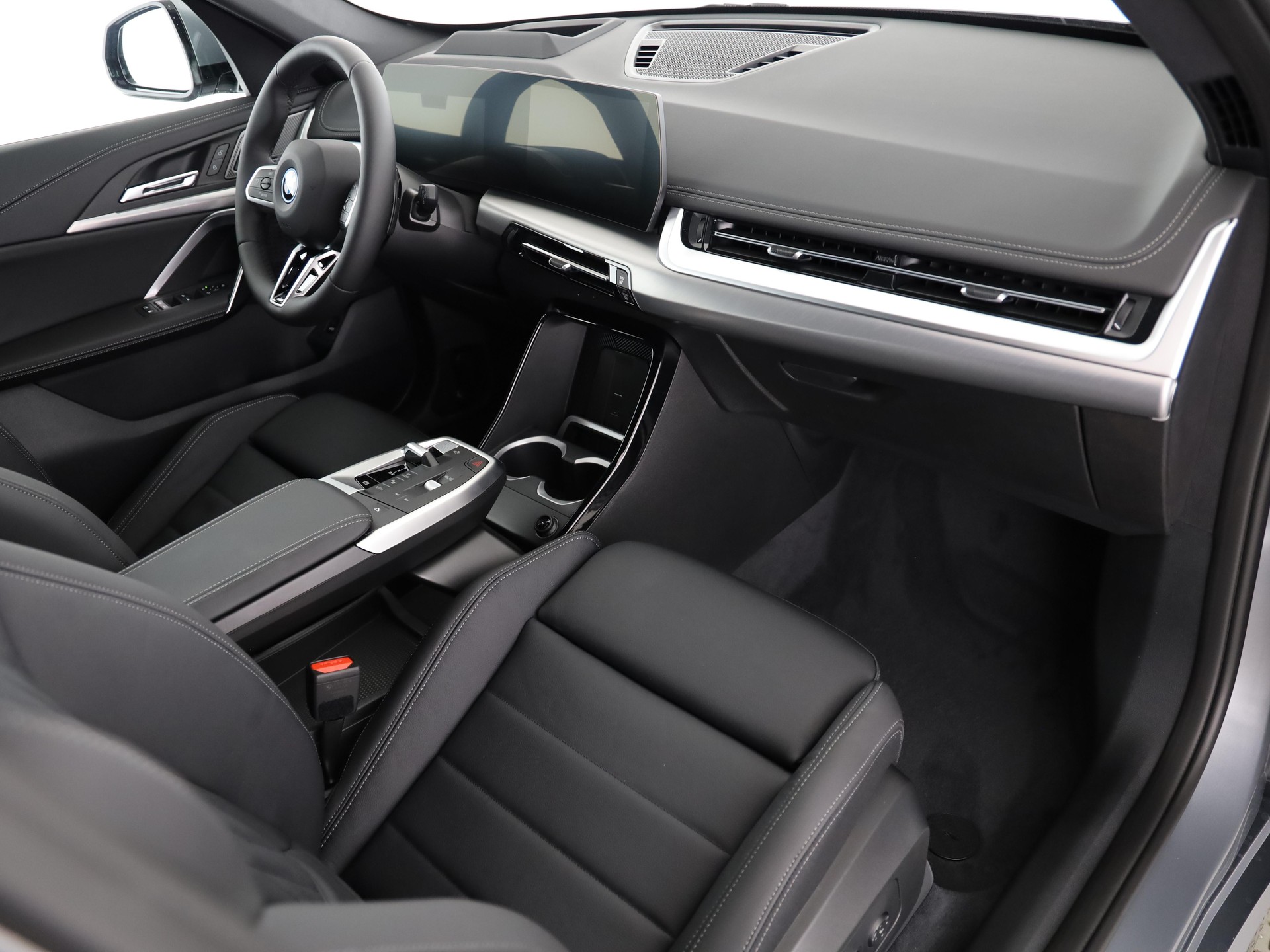 BMW X1 30e xDrive-image-14