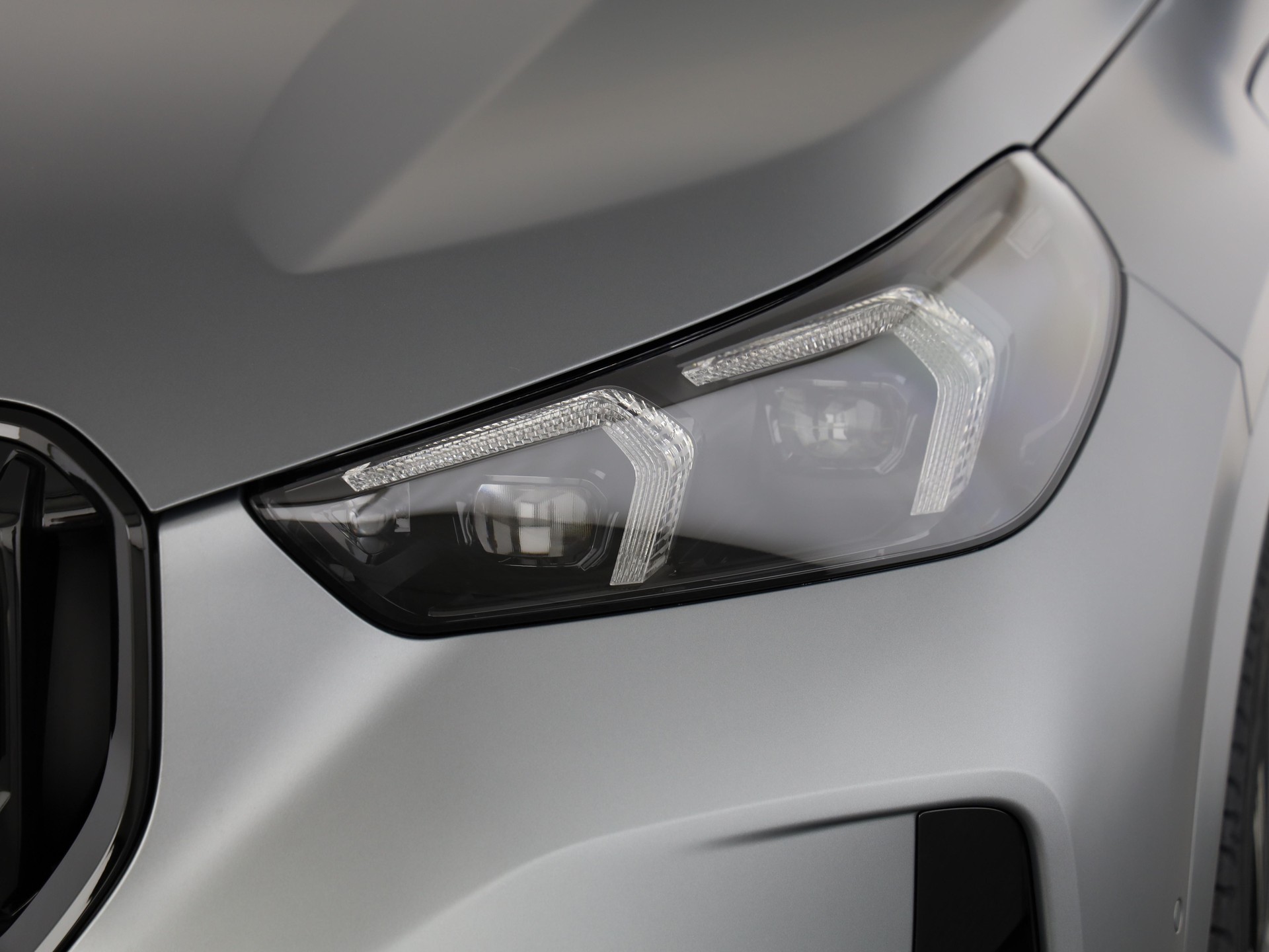 BMW X1 30e xDrive-image-5
