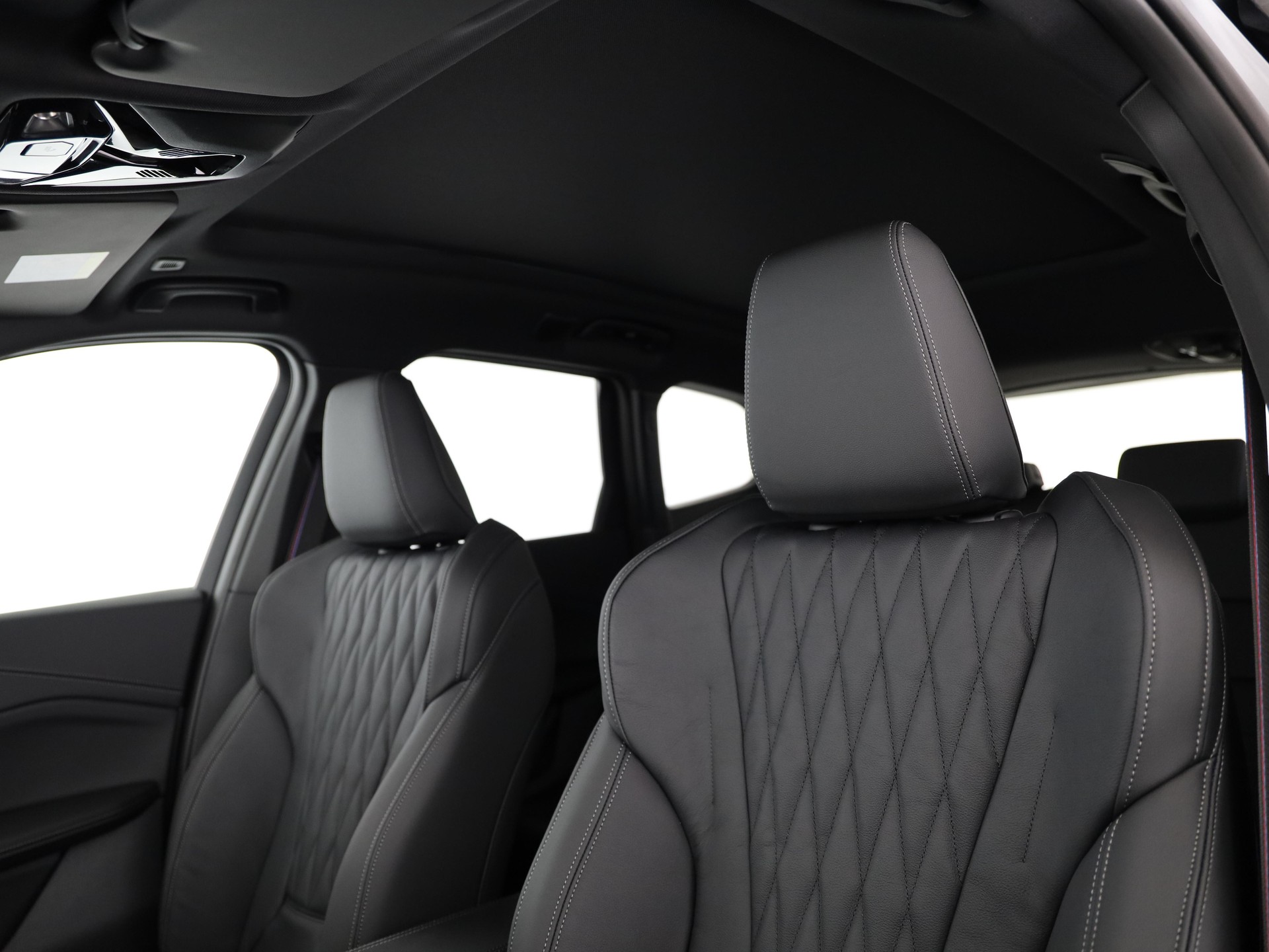 BMW X1 30e xDrive-image-11