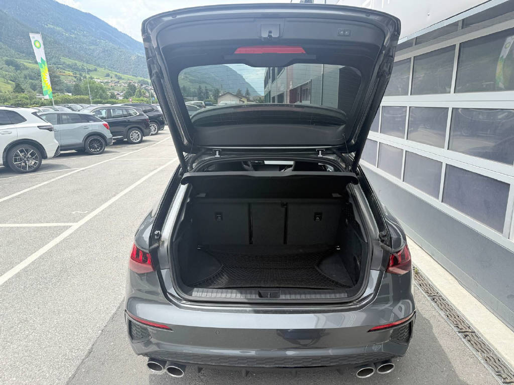 AUDI S3 Sportback 2.0 TFSI quattro S-Tronic - CH-image-5