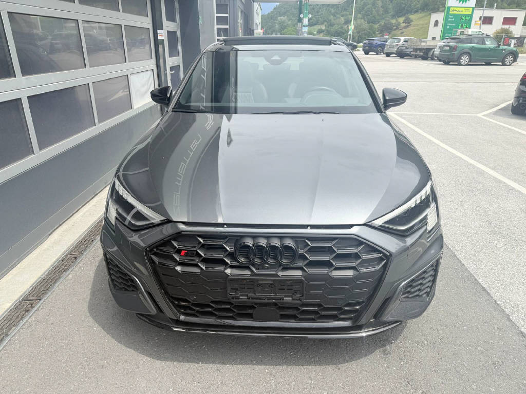 AUDI S3 Sportback 2.0 TFSI quattro S-Tronic - CH-showroom-element-2