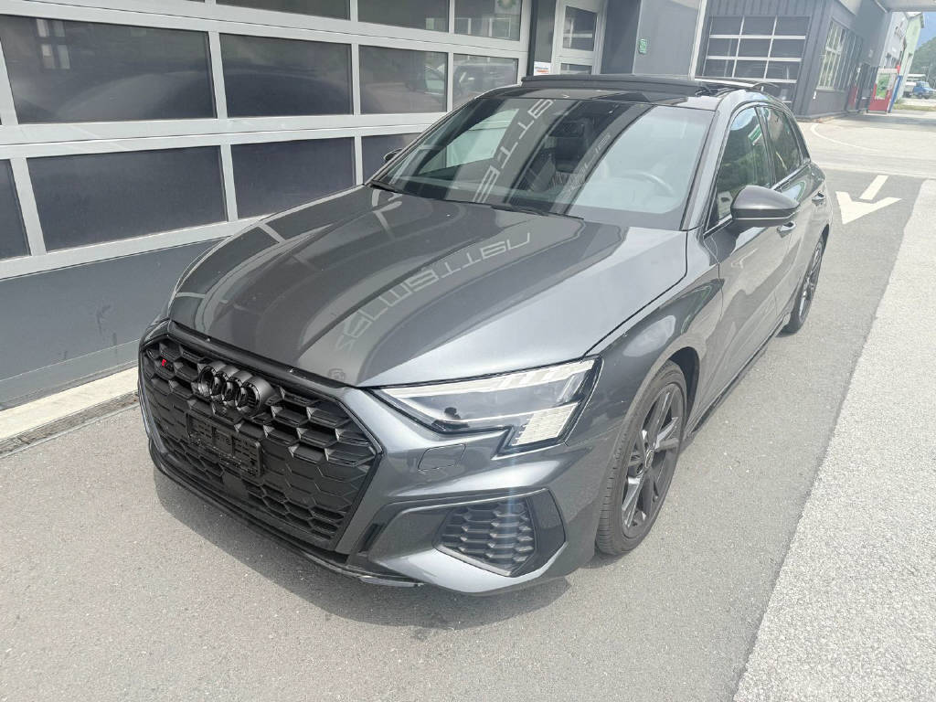 AUDI S3 Sportback 2.0 TFSI quattro S-Tronic - CH-showroom-element-1
