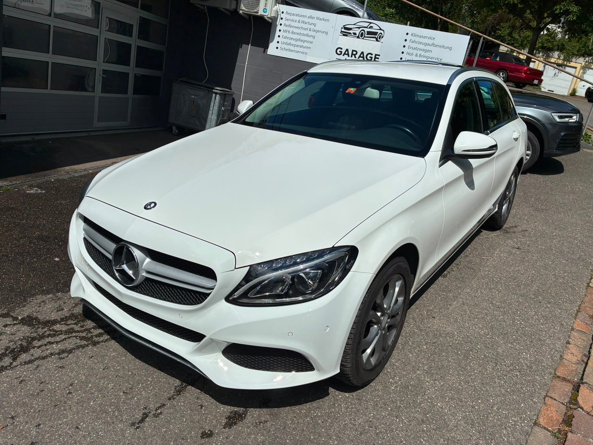 MERCEDES-BENZ C 200 4Matic 7G-Tronic