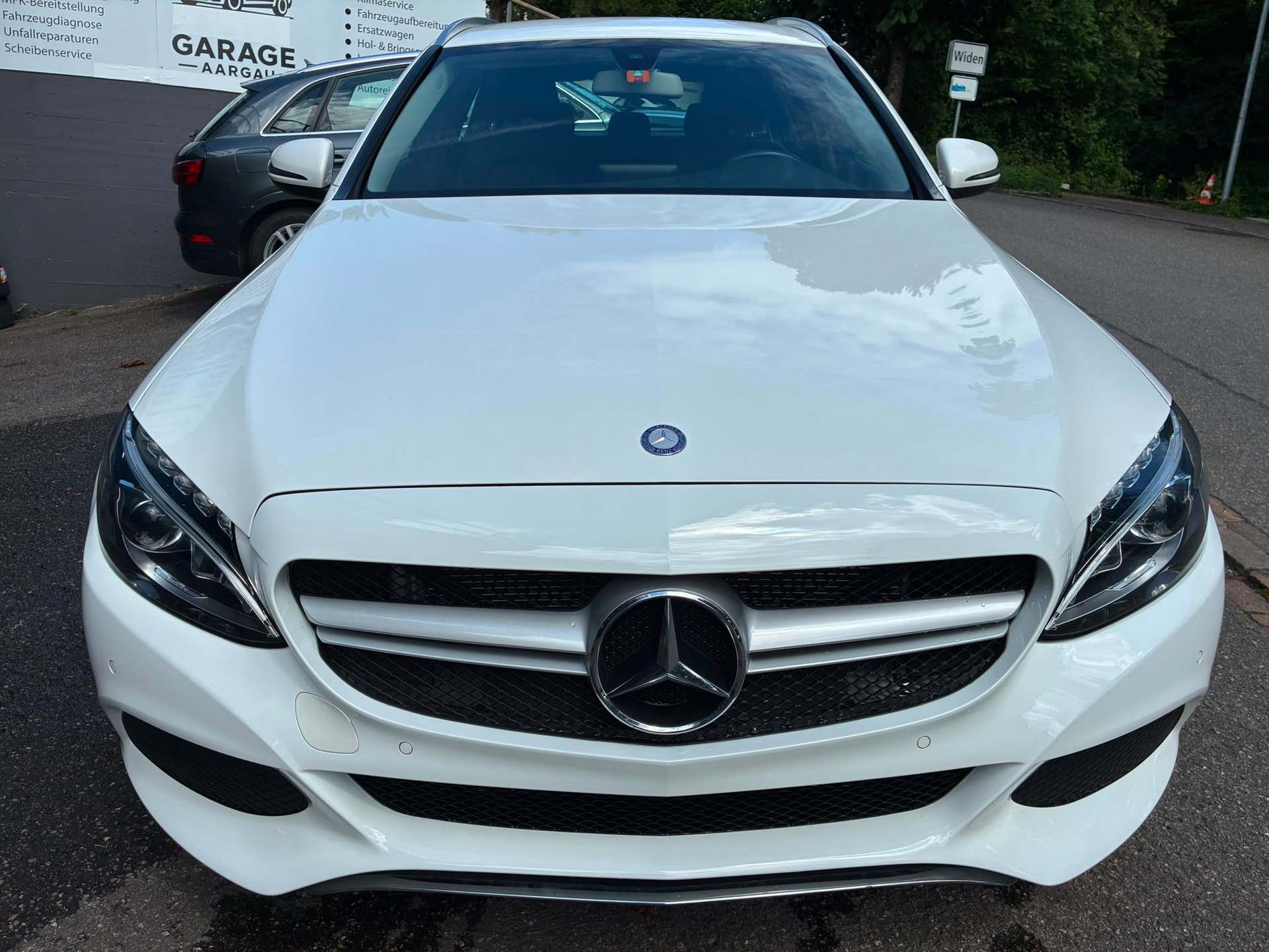 MERCEDES-BENZ C 200 4Matic 7G-Tronic-image-17