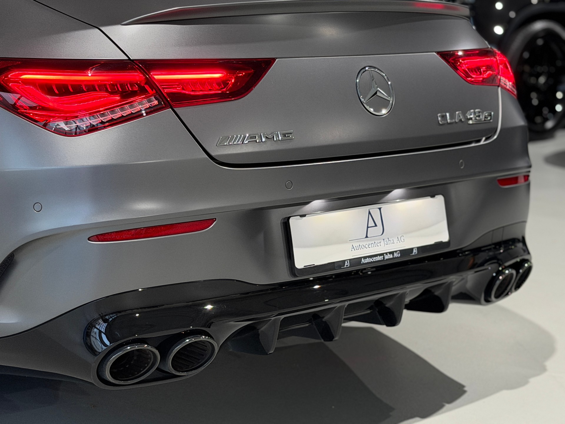 MERCEDES-BENZ CLA 45 S AMG 4Matic+ 8G-DCT - MAGNO GREYMATT-image-22