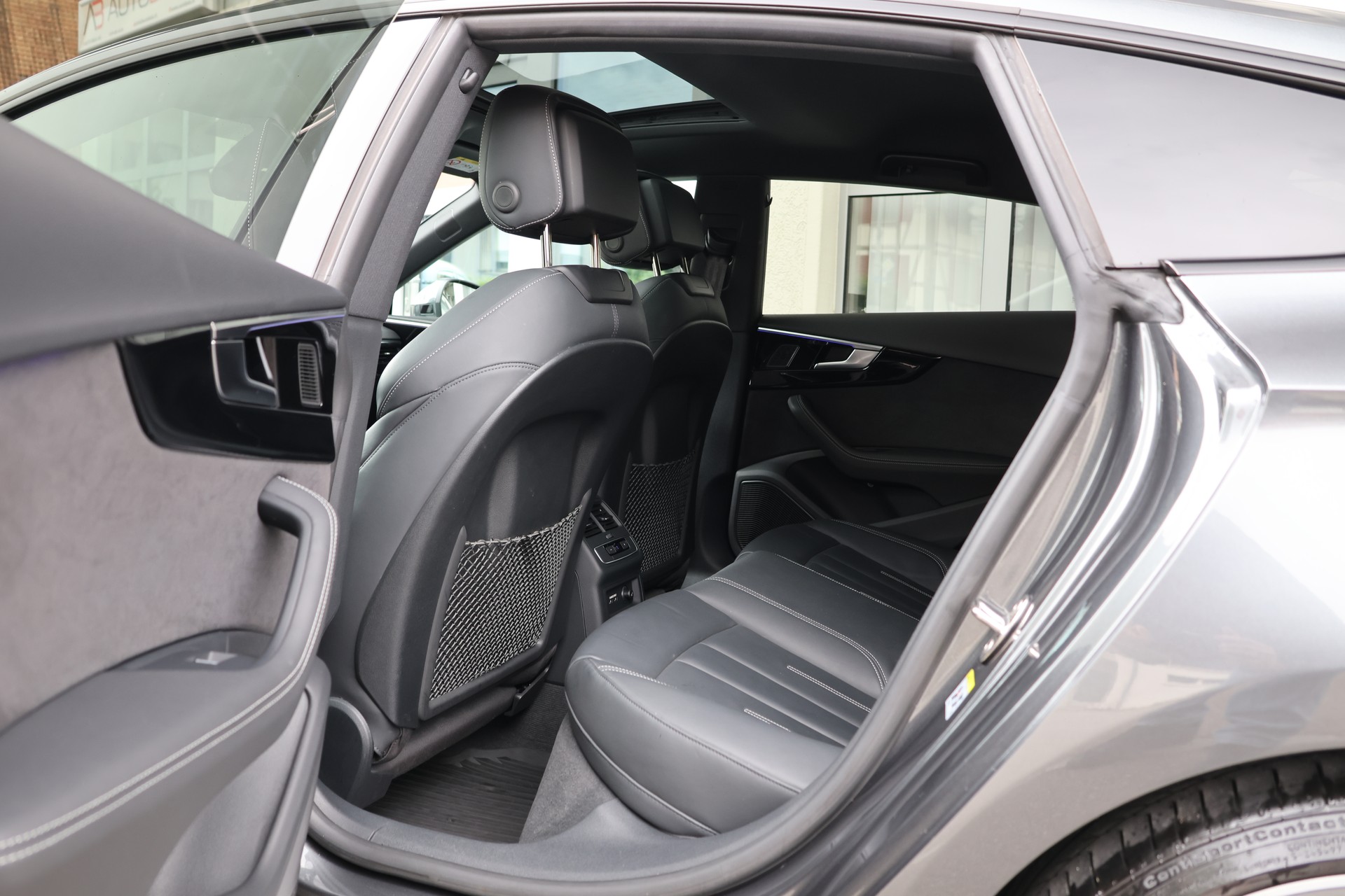 AUDI A5 Sportback 40 TDI S-Line Attraction quattro S-tronic (CH)-image-13