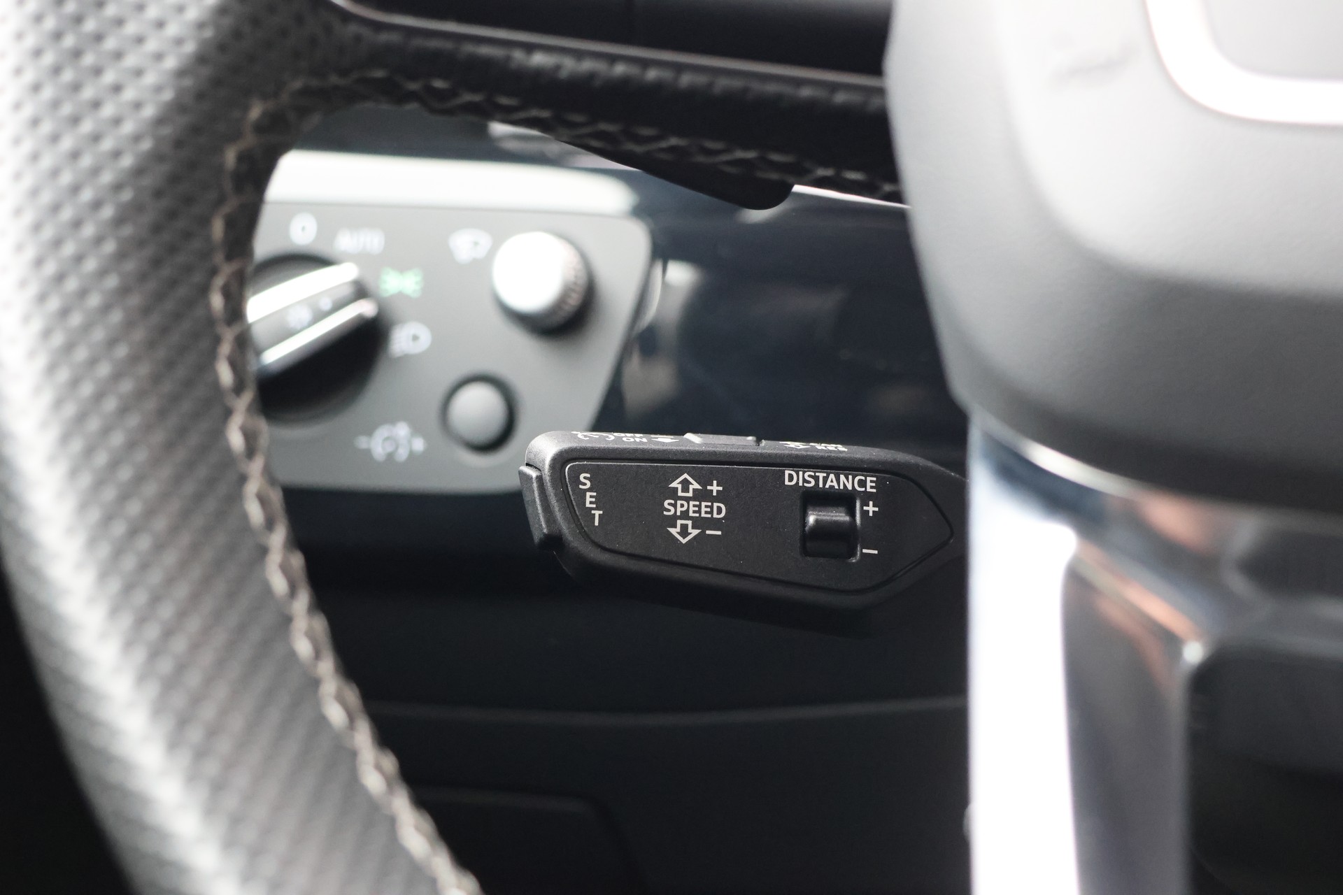AUDI A5 Sportback 40 TDI S-Line Attraction quattro S-tronic (CH)-image-17