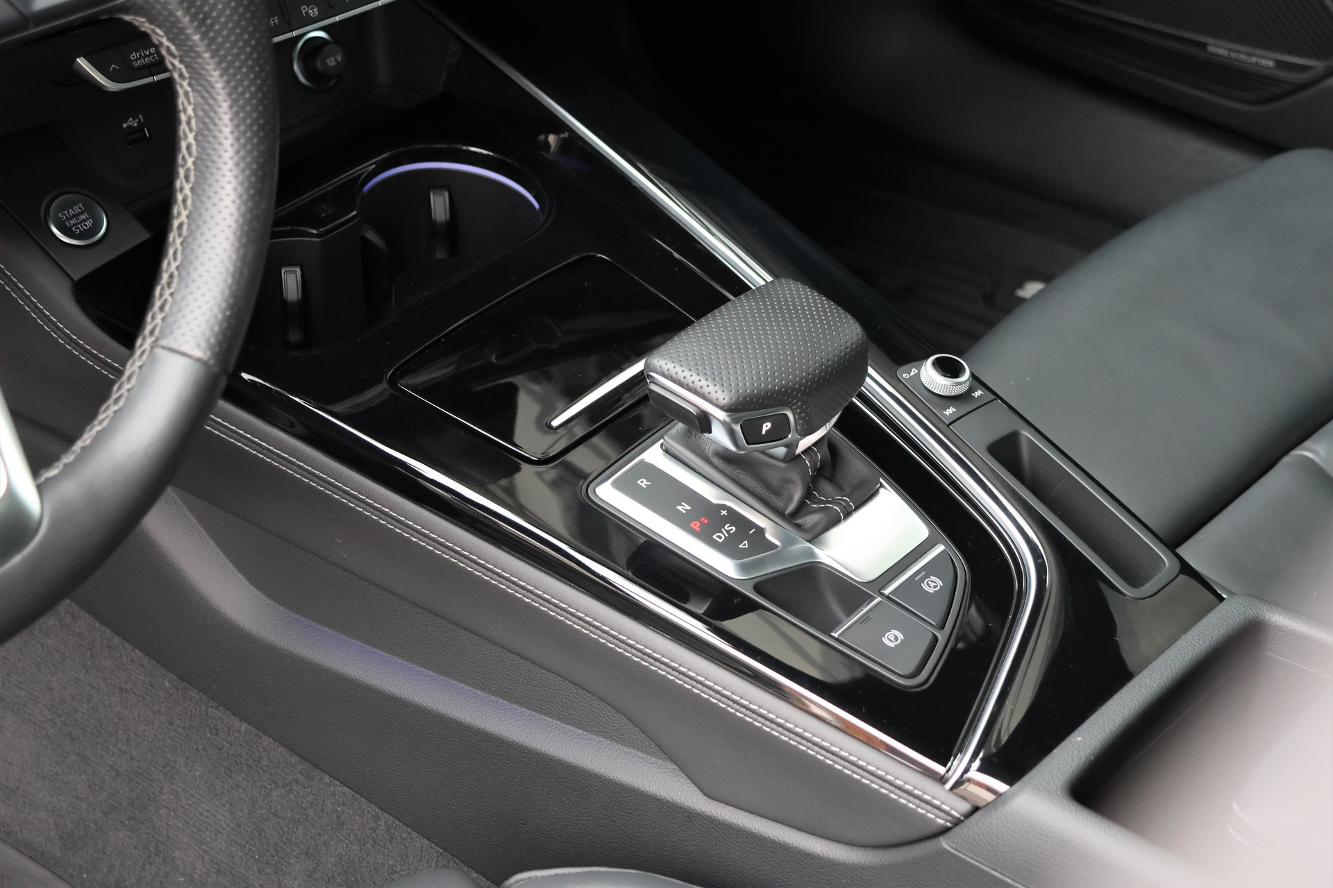 AUDI A5 Sportback 40 TDI S-Line Attraction quattro S-tronic (CH)-image-11