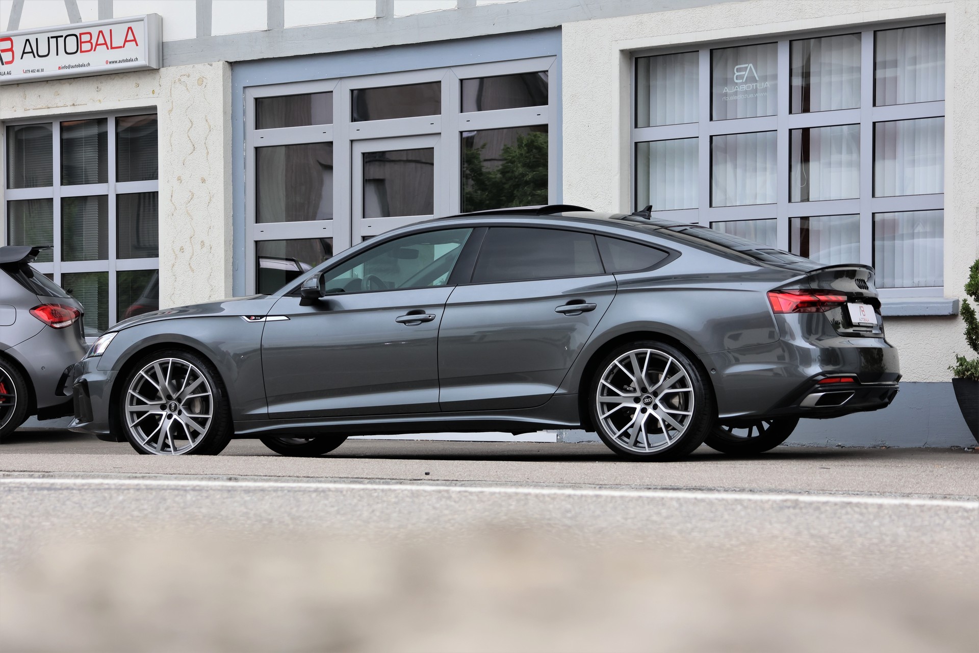 AUDI A5 Sportback 40 TDI S-Line Attraction quattro S-tronic (CH)-showroom-element-3