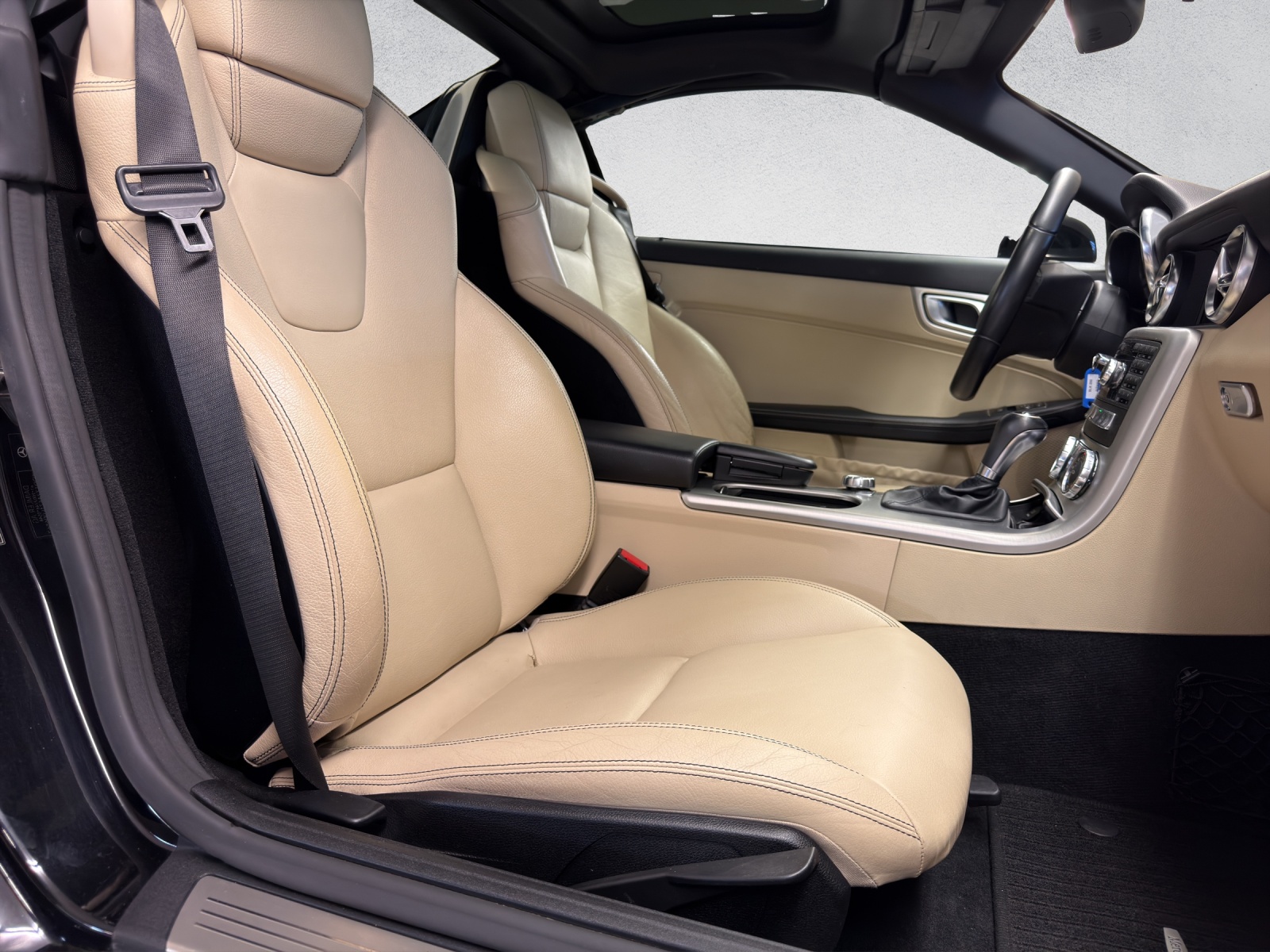 MERCEDES-BENZ SLK 250 7G-Tronic-image-13