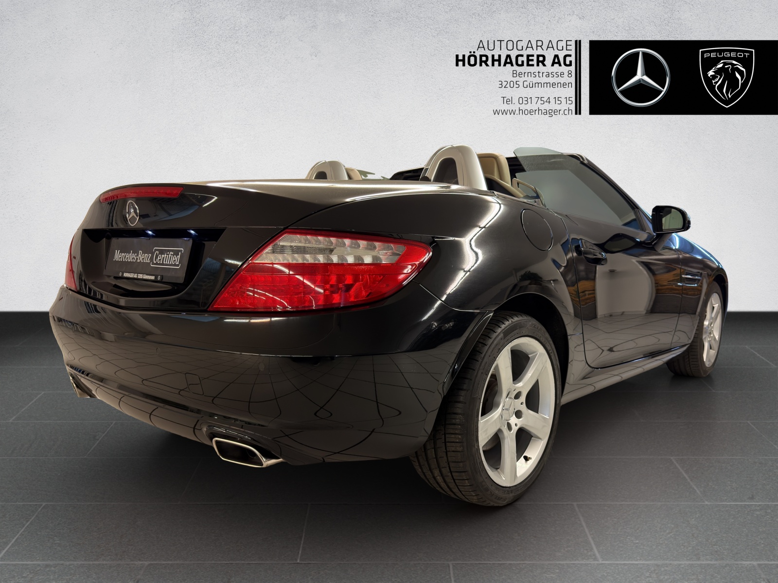 MERCEDES-BENZ SLK 250 7G-Tronic-showroom-element-2