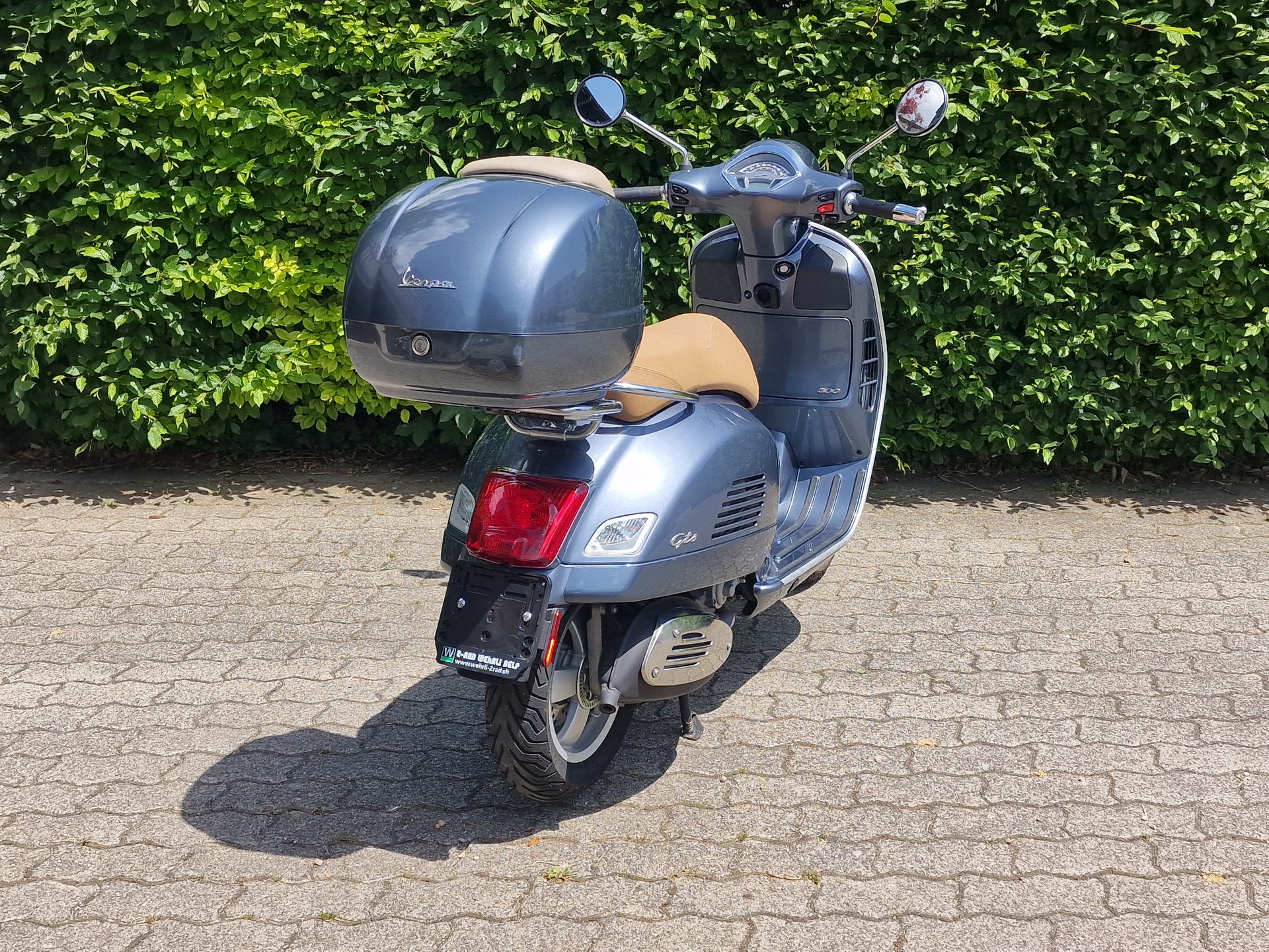 PIAGGIO Vespa GTS Super 300 i.e ABS-image-4