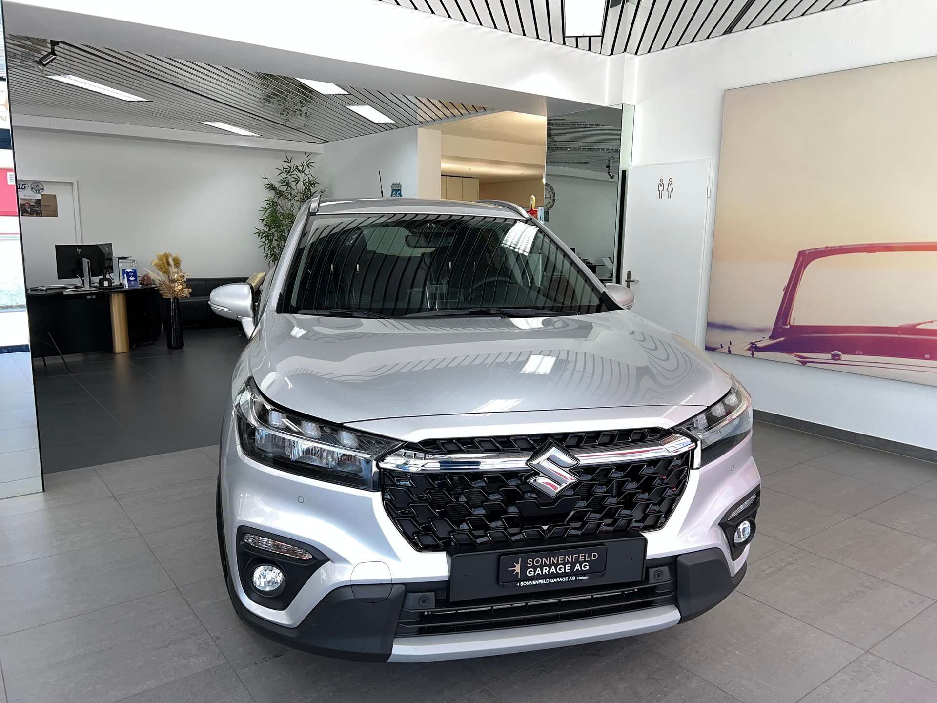 SUZUKI S-Cross 1.4 16V Compact+ MHD 4WD Automatic-showroom-element-1