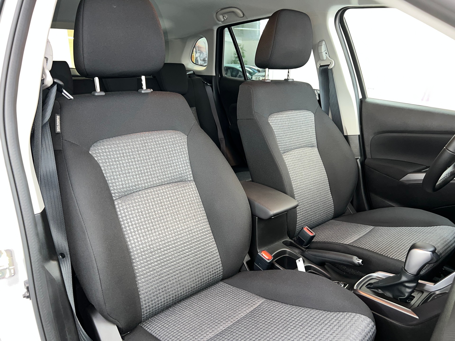 SUZUKI S-Cross 1.4 16V Compact+ MHD 4WD Automatic-image-7