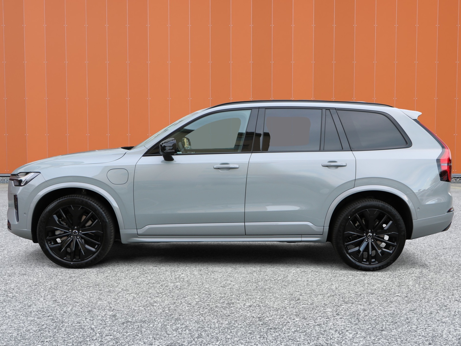 VOLVO XC90 T8 AWD PluginHybrid Dark Edition Geartronic-showroom-element-1
