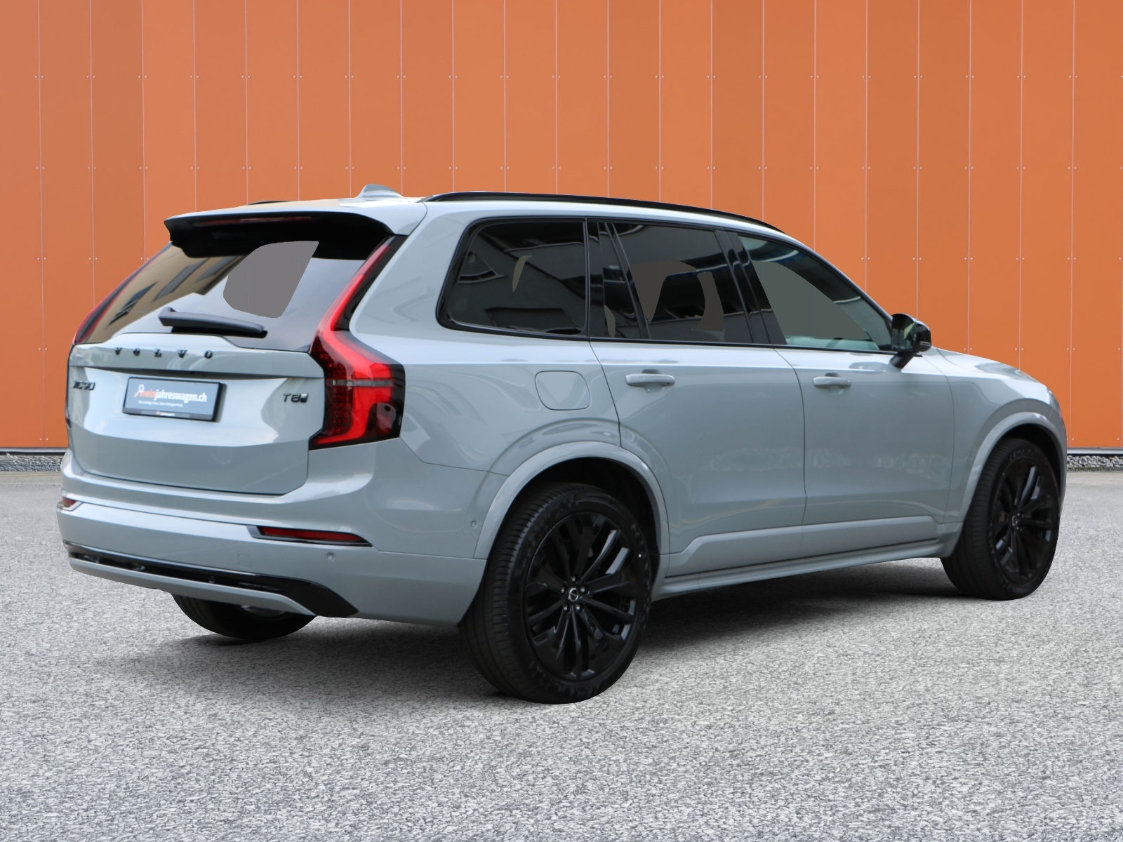 VOLVO XC90 T8 AWD PluginHybrid Dark Edition Geartronic-showroom-element-3