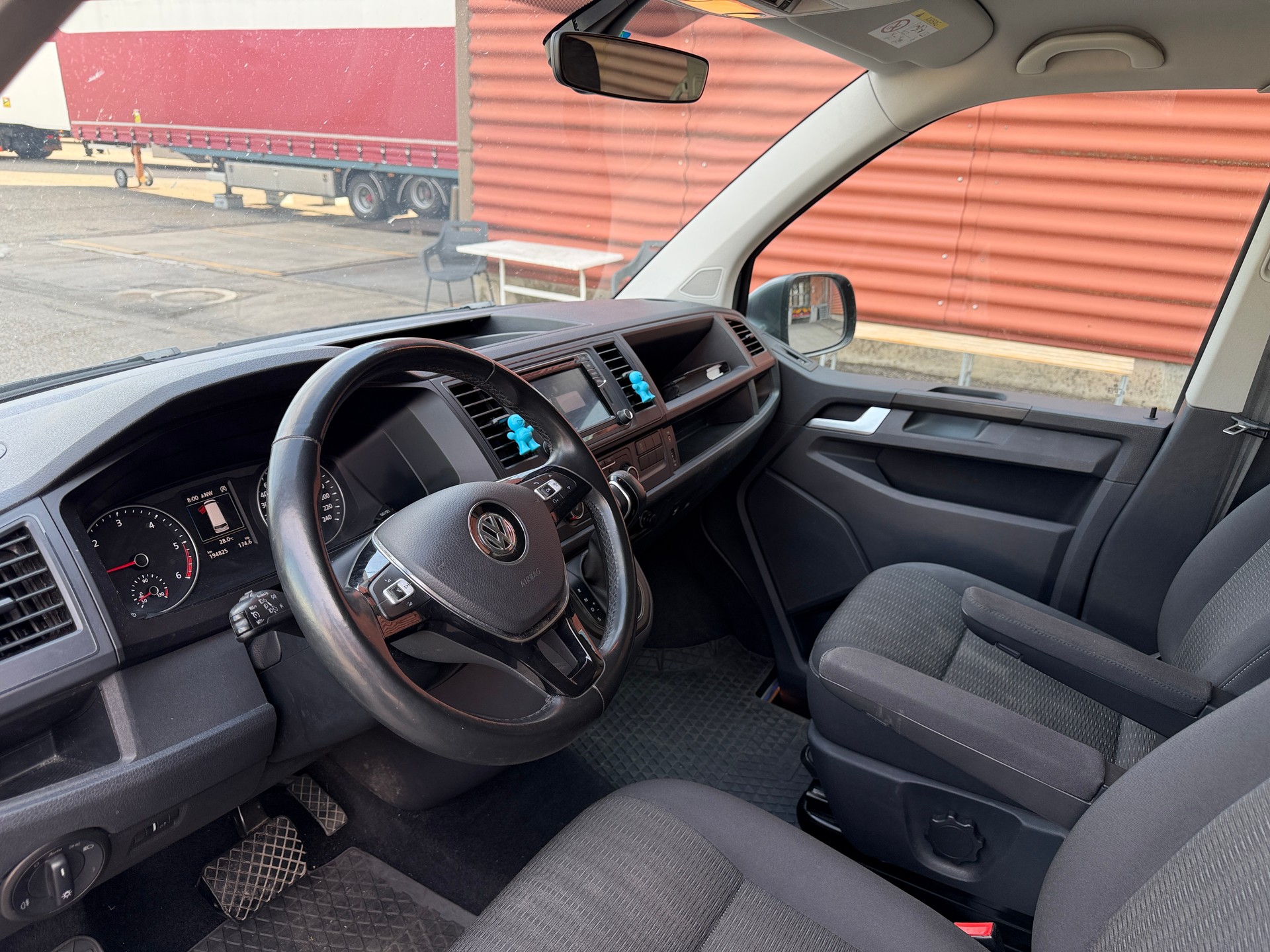 VW T6 Multivan 2.0 Bi-TDI Comfortline 4Motion DSG-image-10