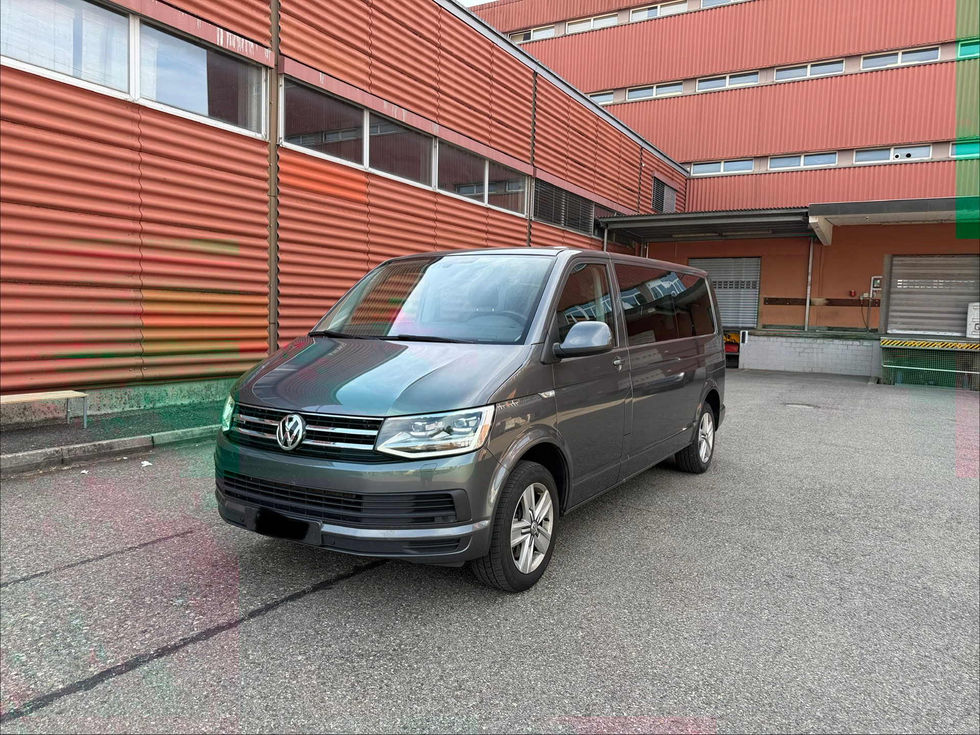 VW T6 Multivan 2.0 Bi-TDI Comfortline 4Motion DSG-image-2