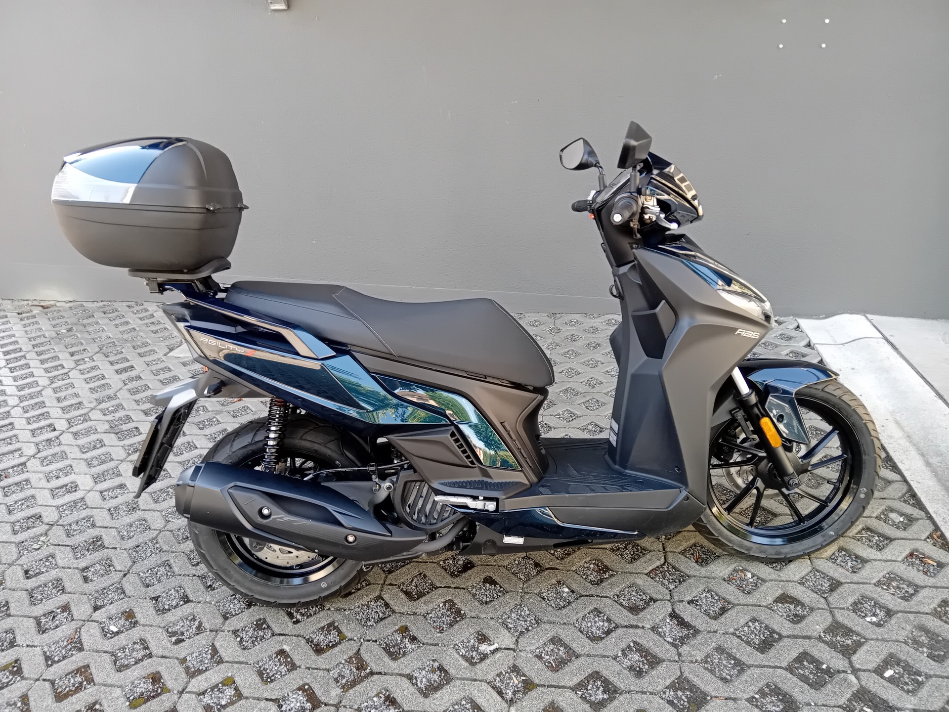 KYMCO S-image-0