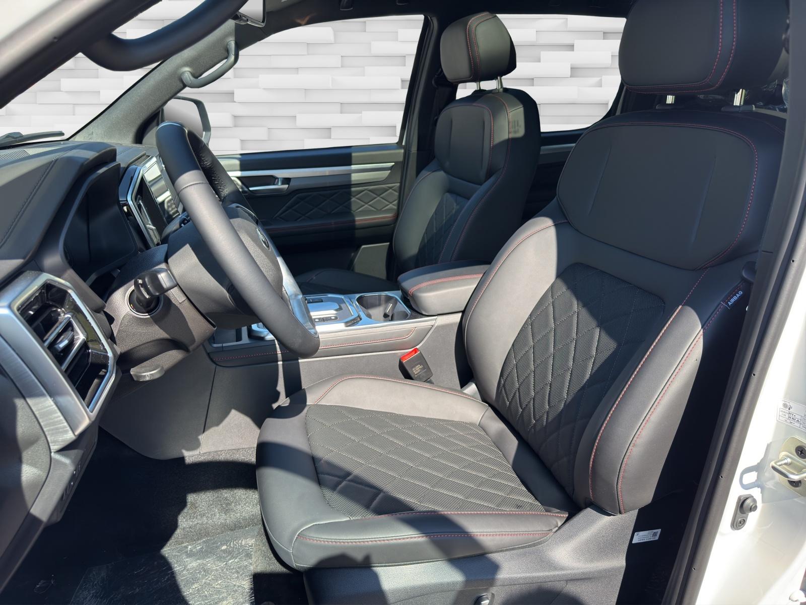 JAC T9 EV Luxury-image-4