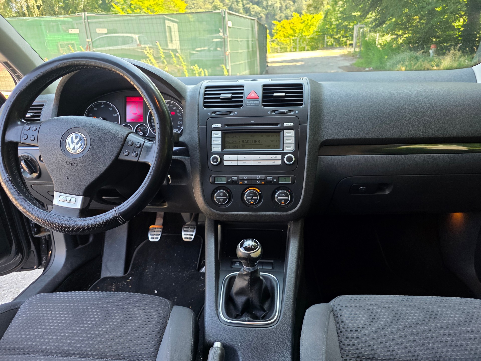 VW Golf 1.4 TSI GT Sport. Mit Klimaanlage-image-8