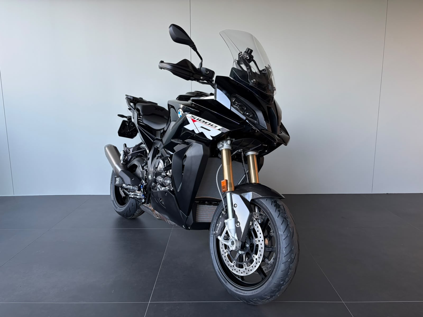 BMW S 1000 XR - mit 2.94%-Leasing ab 276.-/Monat möglich*-showroom-element-1
