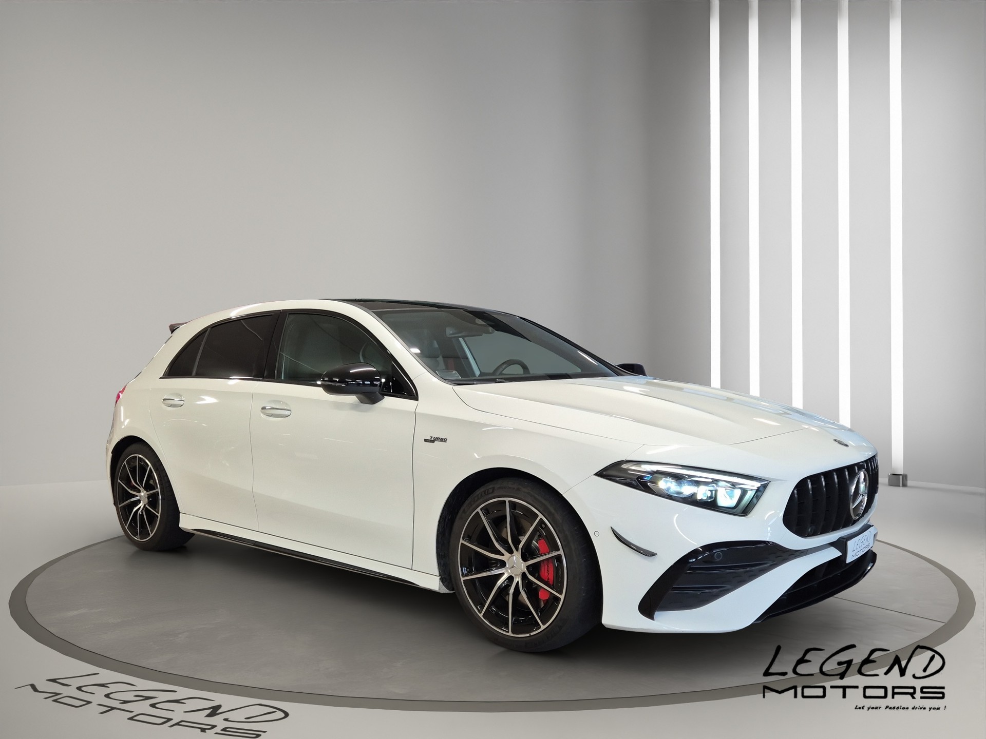 MERCEDES-BENZ A AMG 35 4Matic 8G-DCT -CH- LEASING à partir de CHF 450.-/mois