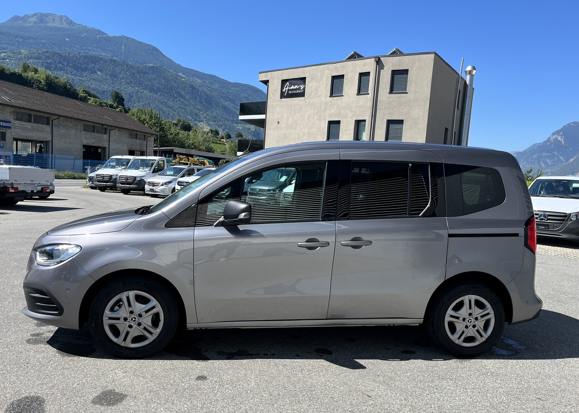 MERCEDES-BENZ Citan 112 CDI Tourer Pro-image-6