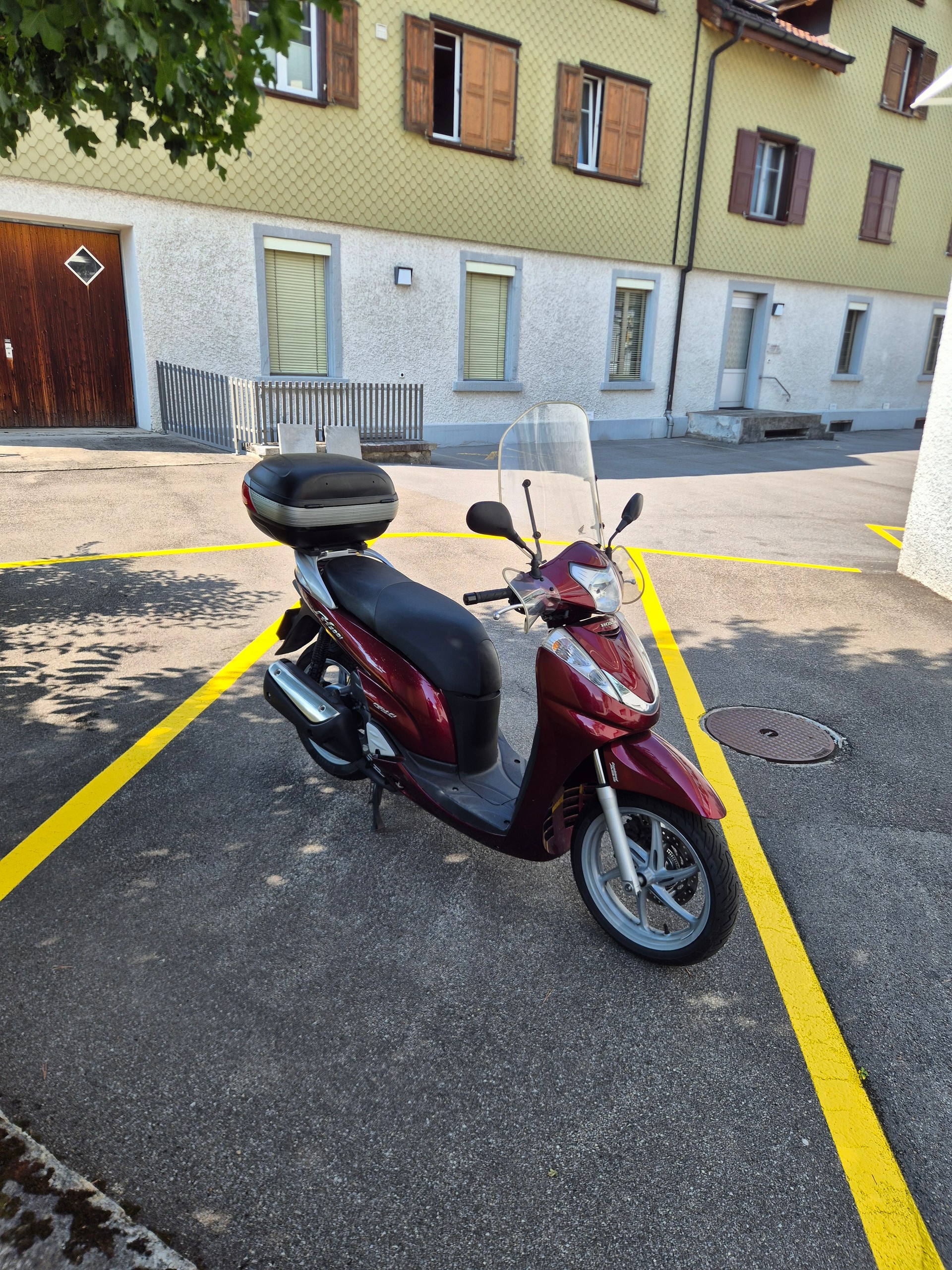 HONDA SH 300 i ABS-image-1