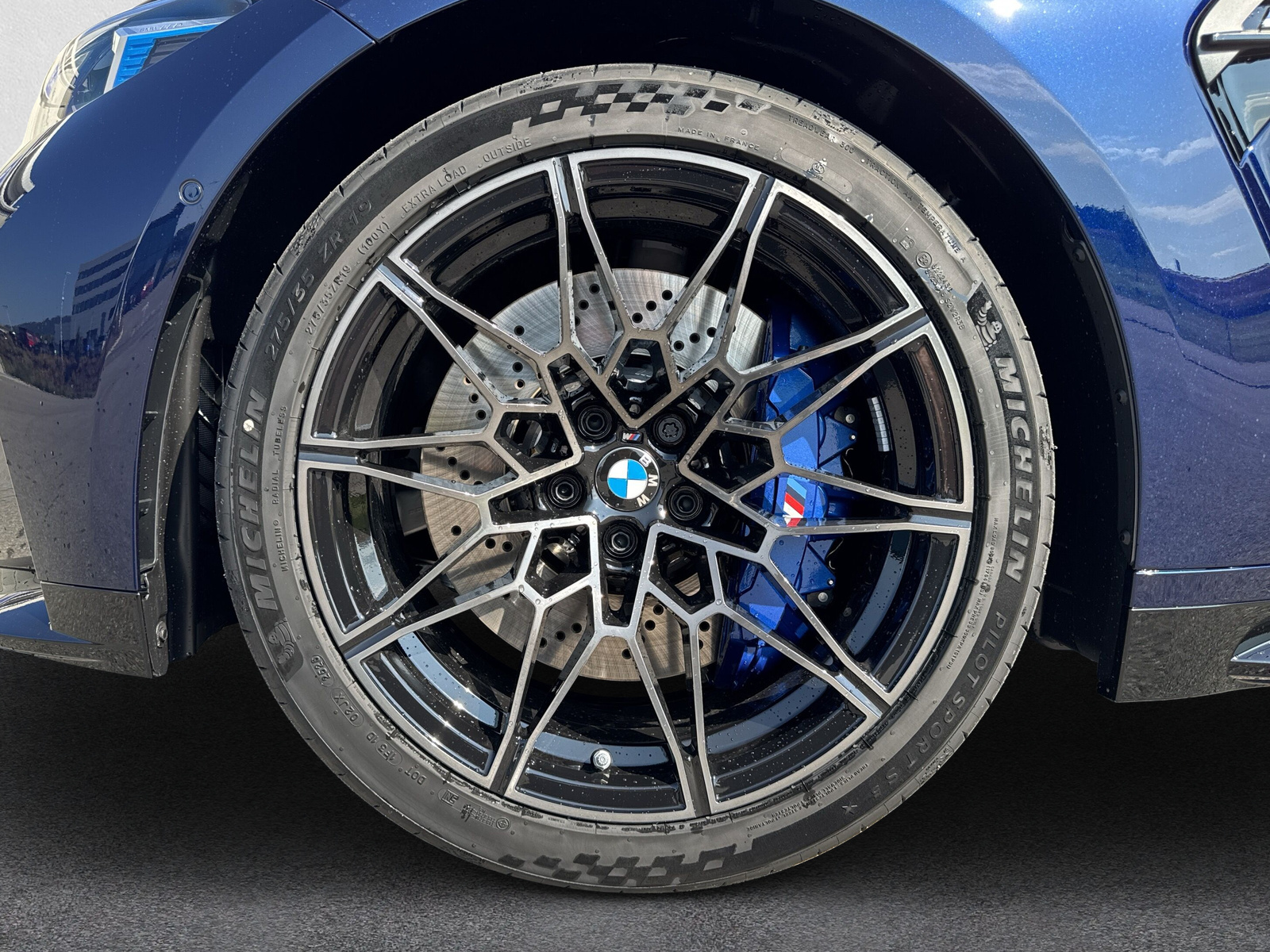BMW M3 Touring xDrive Competition M-image-9