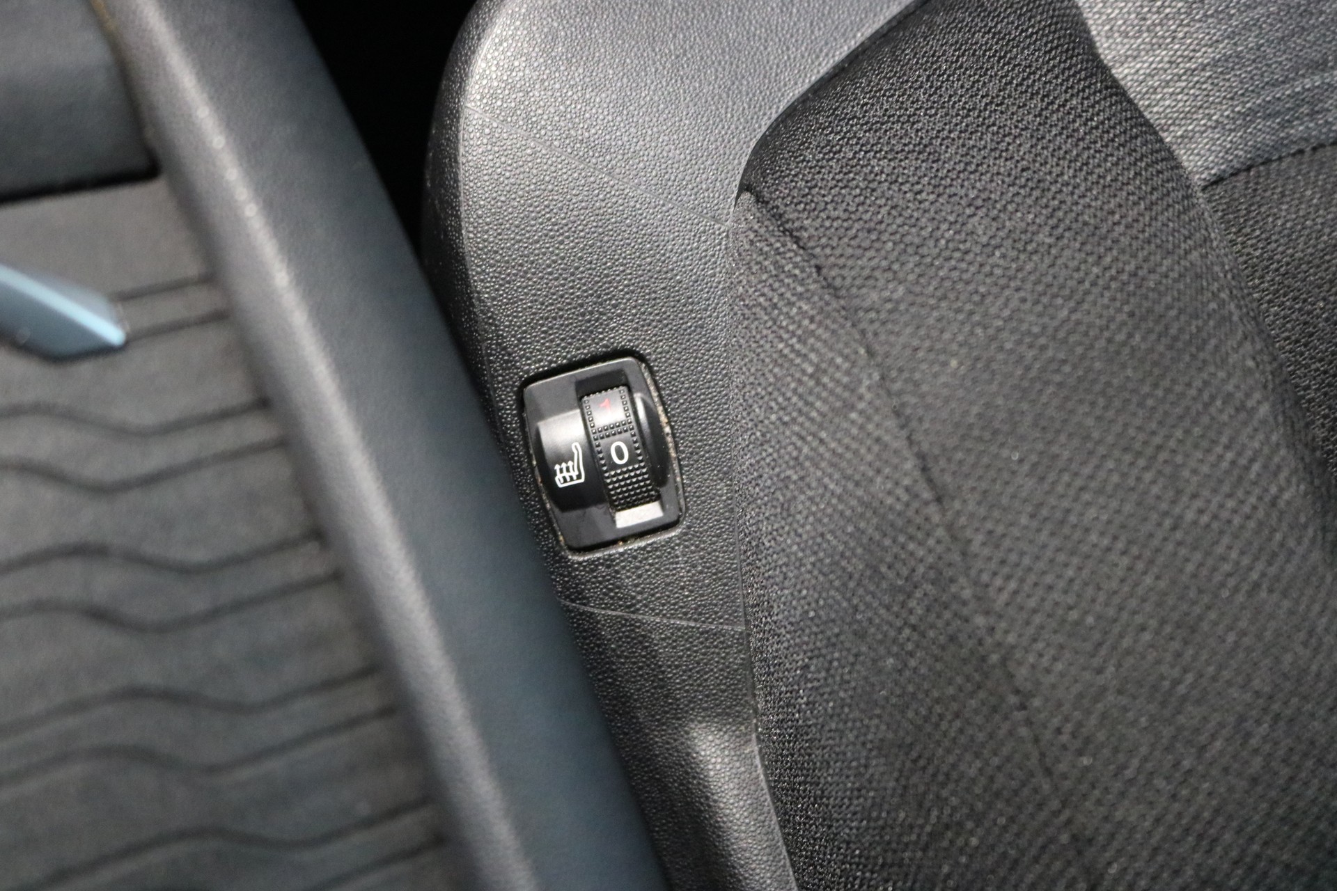 CITROEN Grand C4 Picasso 2.0 BlueHDi Exclusive Automatic-image-31