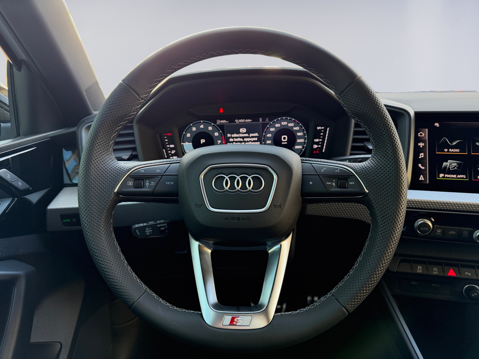 AUDI A1 Sportback 30 TFSI S Line Attraction S-tronic-image-9