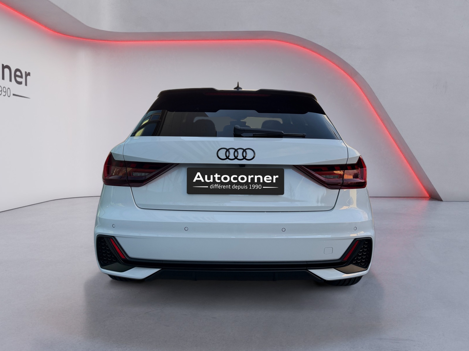 AUDI A1 Sportback 30 TFSI S Line Attraction S-tronic-showroom-element-3