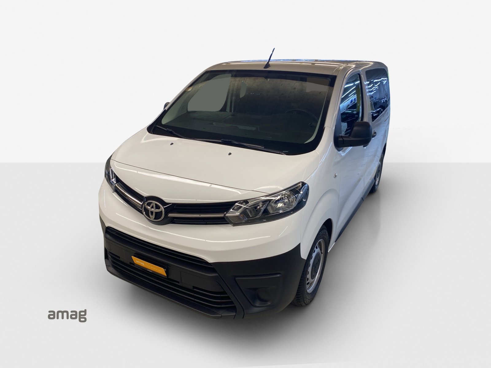 TOYOTA Proace Verso 1,5 D-4D Combi Compact-image-15