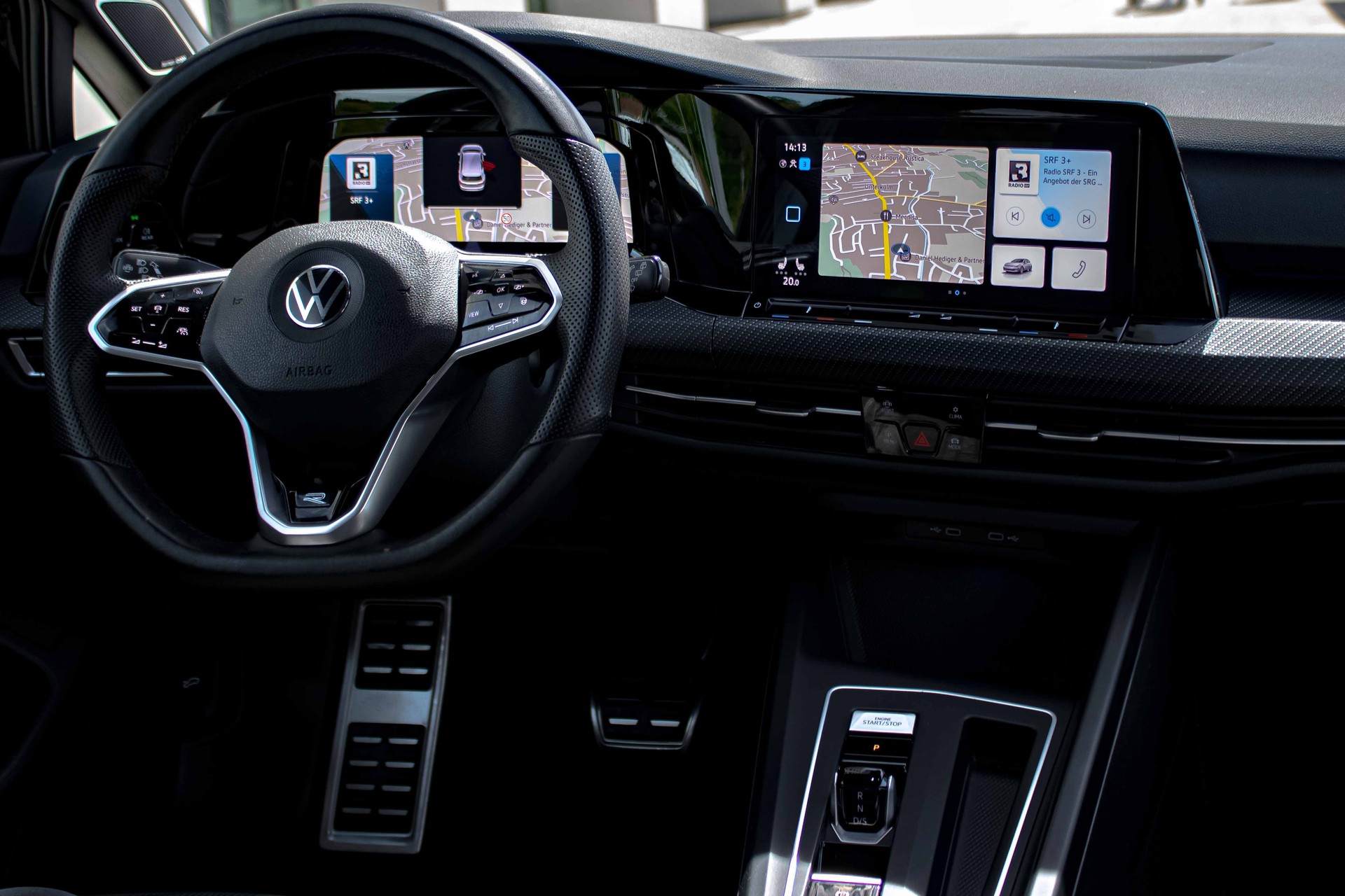 VW Golf 1.5 eTSI mHEV ACT R-Line DSG-image-12
