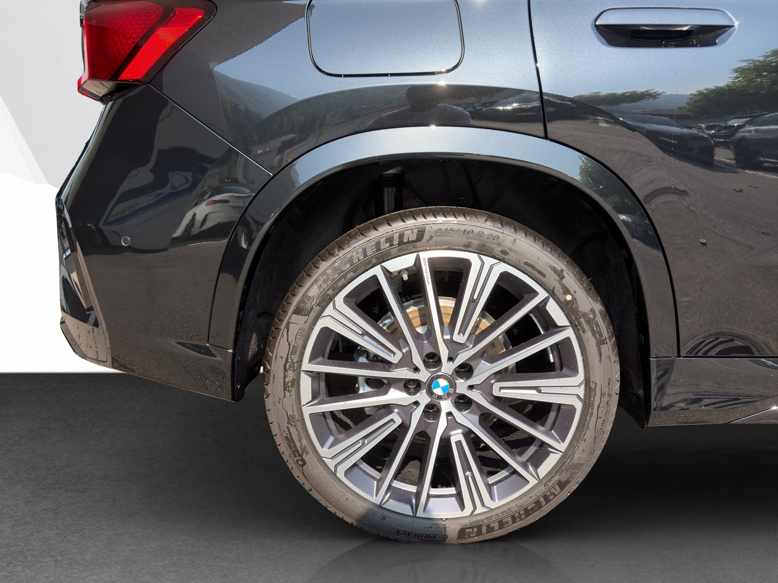 BMW X1 23i xDrive-image-23
