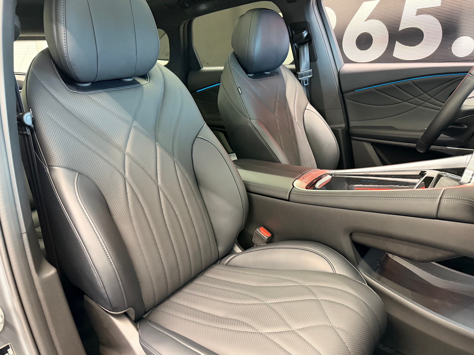 OMODA 9 Premium 1.5 TGDI AWD 537PS-image-22