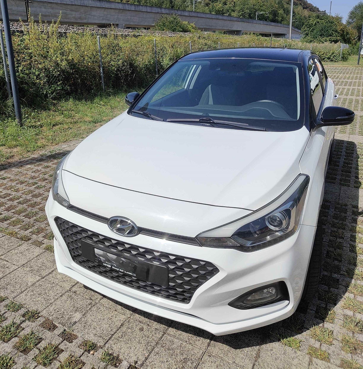 HYUNDAI i20 Active 1.0 T-GDi Amplia DCT