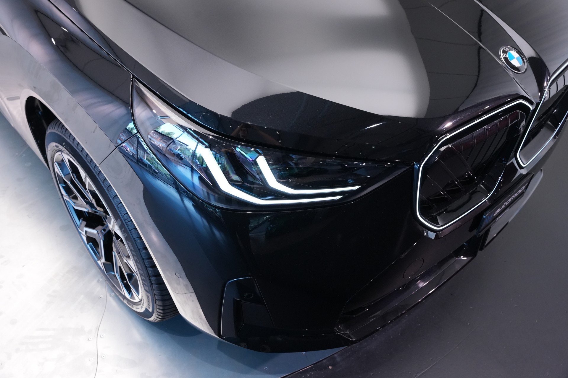 BMW X3 xDrive 48V 40d M Sport Pro *Panorama* *HuD* *AHK*-image-9