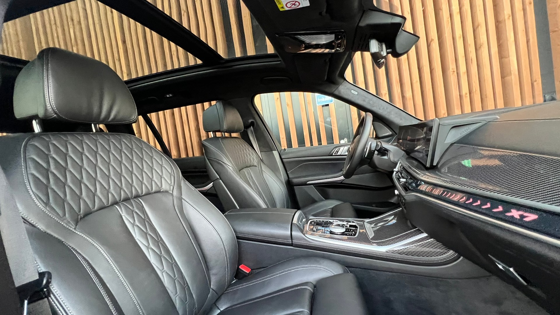 BMW X7 xDRIVE 48V 40i M SPORT PRO BLACK CARBON STEPTRONIC l 380 PS-image-20