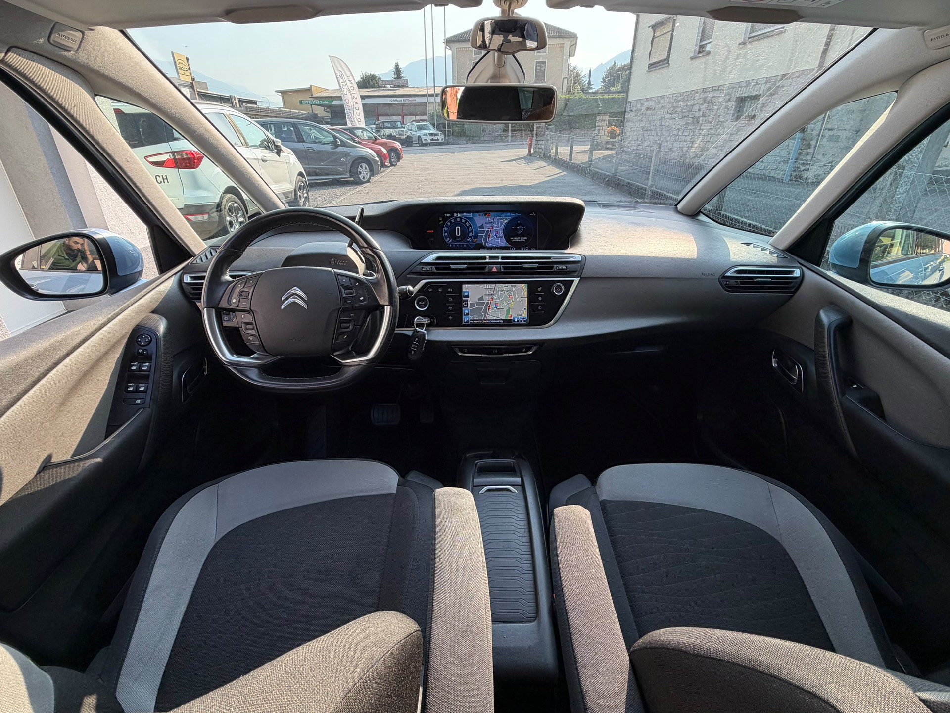 CITROEN Grand C4 Picasso 1.6i Intensive 7 POSTI-image-9