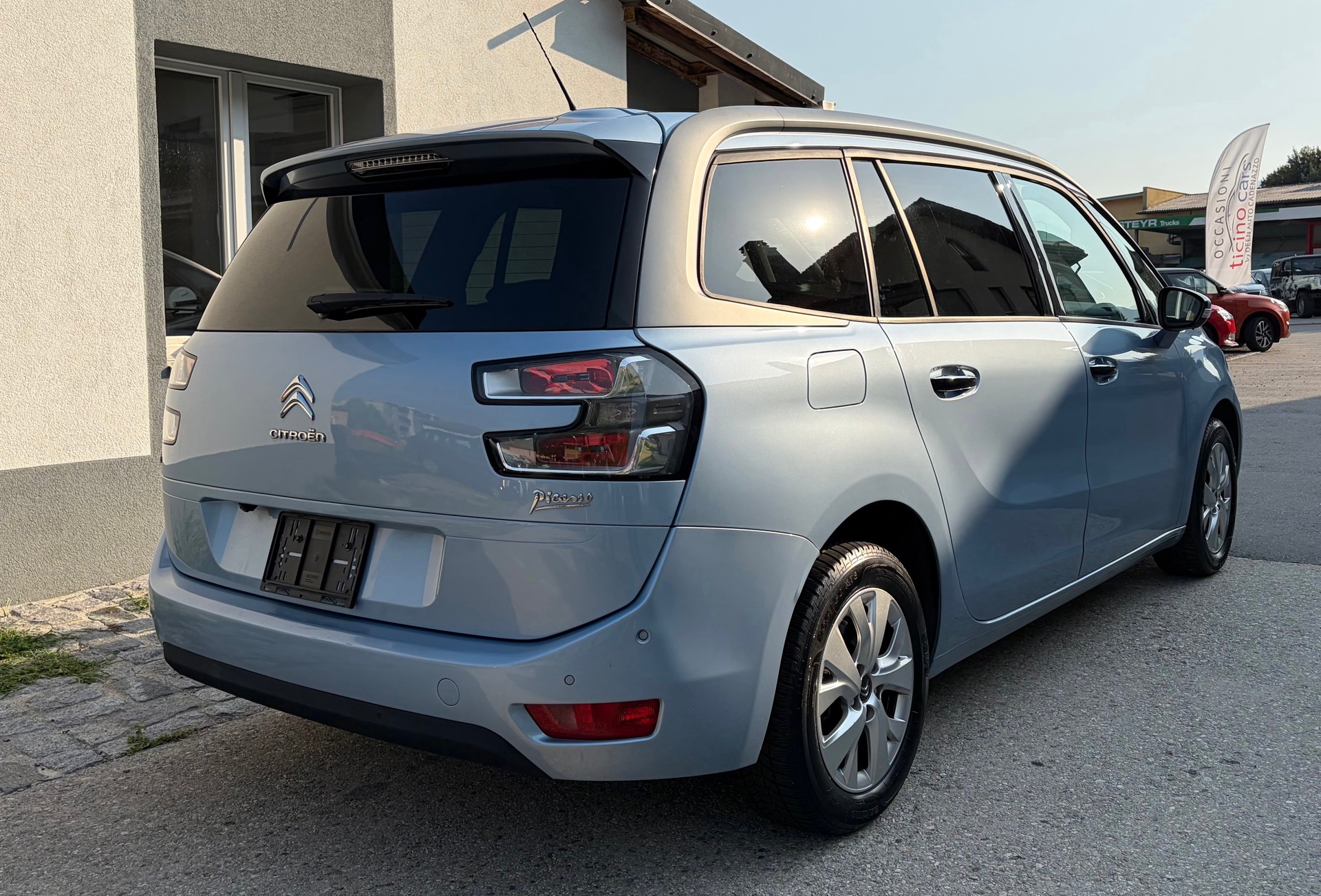 CITROEN Grand C4 Picasso 1.6i Intensive 7 POSTI-image-3