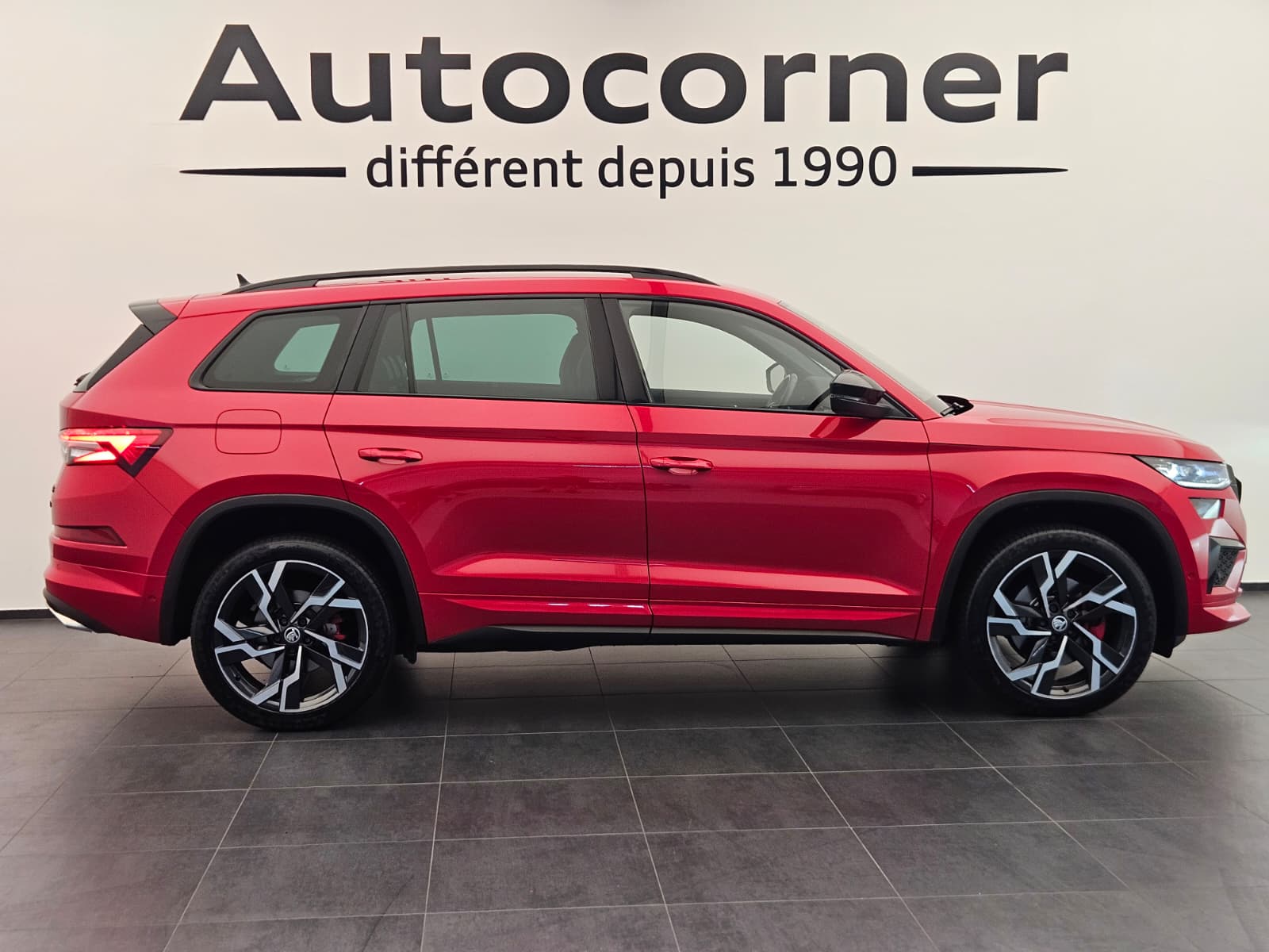 SKODA Kodiaq 2.0 TSI 4x4 RS-image-5