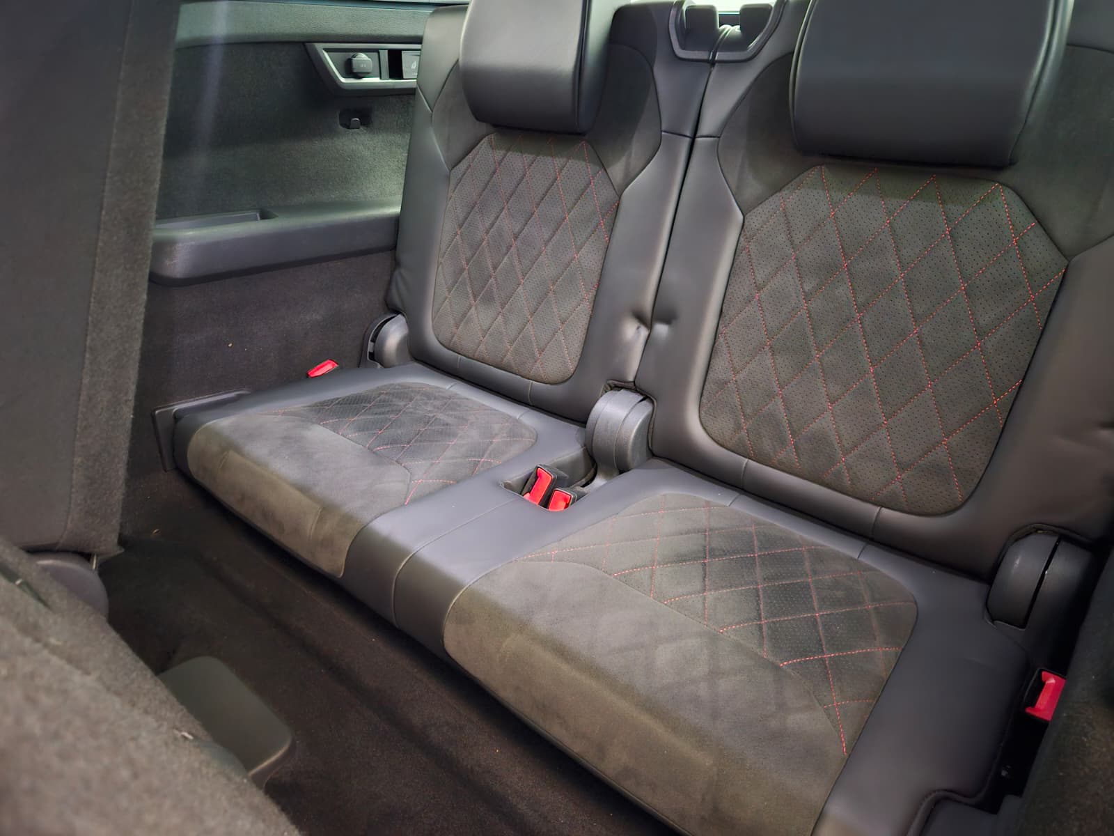 SKODA Kodiaq 2.0 TSI 4x4 RS-image-14