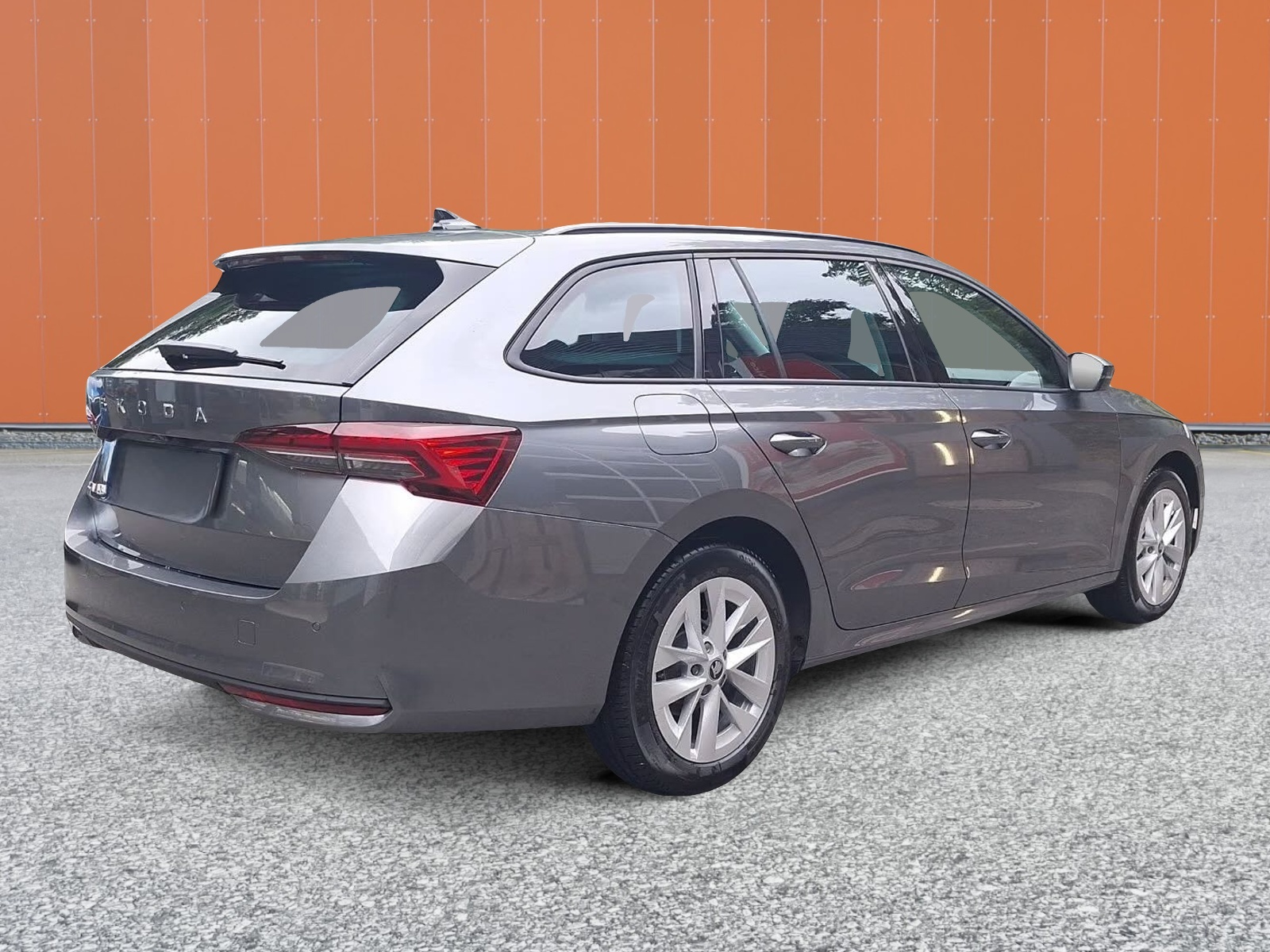 SKODA Octavia Combi 2.0 TSI DSG Selection 4x4-showroom-element-1