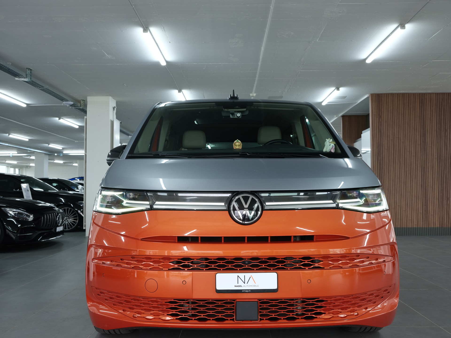 VW Multivan 2.0 TSI Life DSG Lang *Panorama* *360 Kamera* *Vollausstattung*-image-6