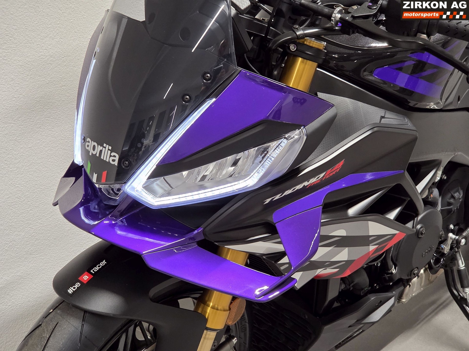APRILIA Tuono V4 1100 E5+ Factory Essenza II-image-14